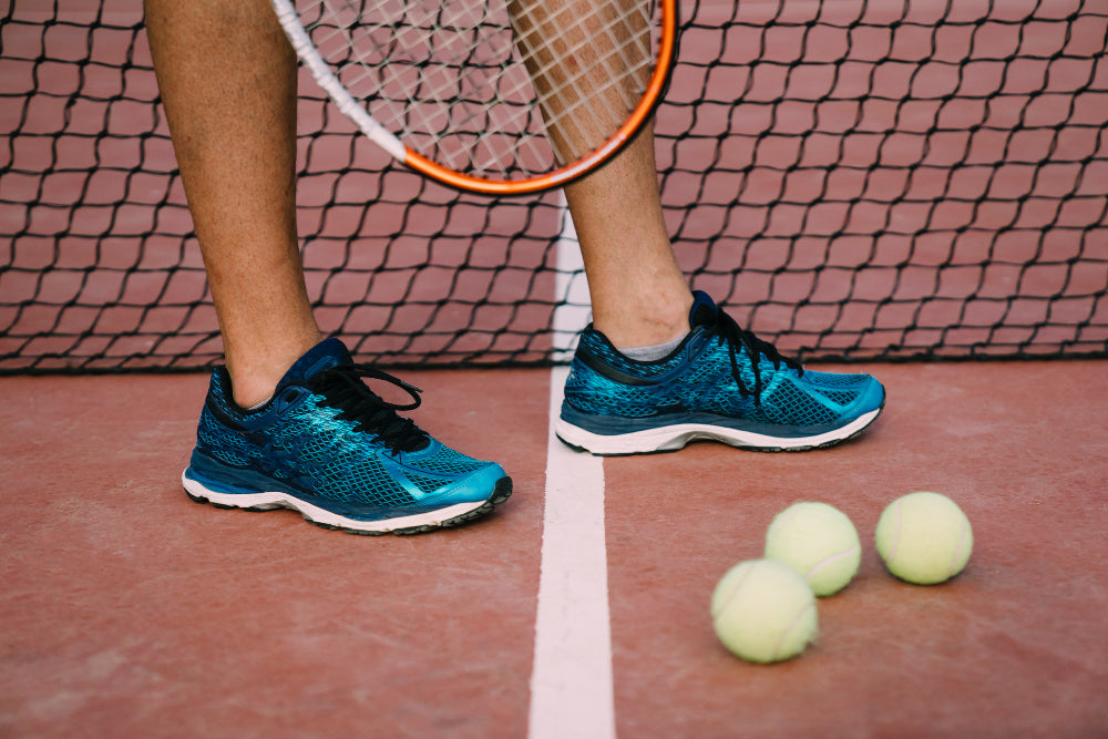 How to Clean Tennis Shoes: Easy Steps to Clean Sneakers